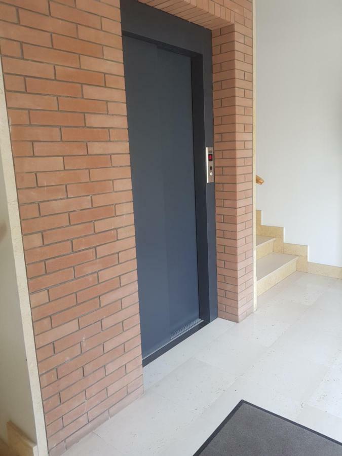 "La Casa Di Mariagrazia" Rooms Con Cucina Condivisa E Terrazza Sammichele Di Bari Eksteriør bilde